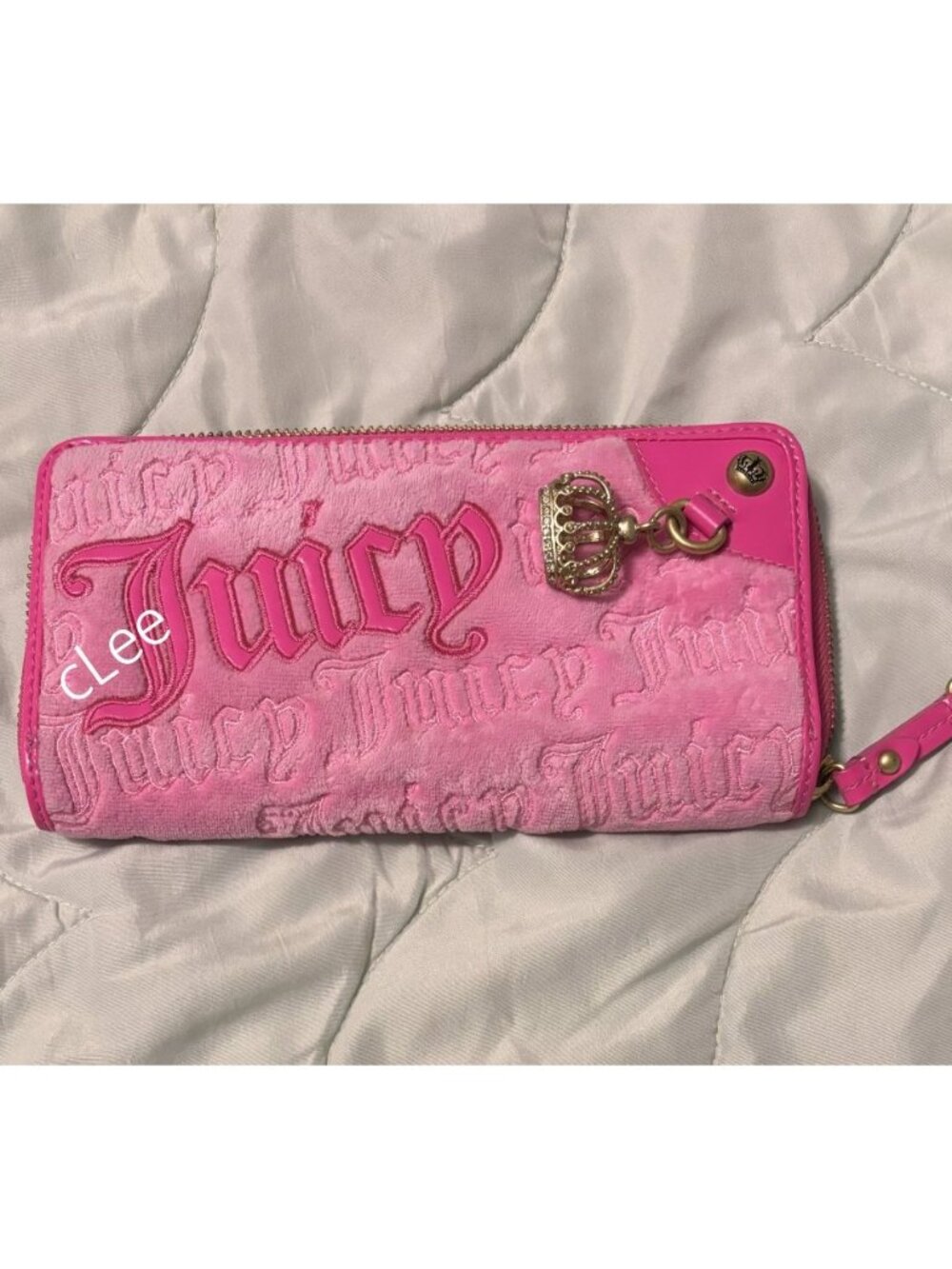 Vintage JUICY COUTURE Pink Clutch Zipper Wallet